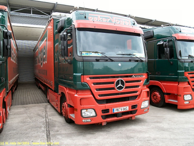 063-MB-Actros-1846-MP2-Vogel-040406.jpg
