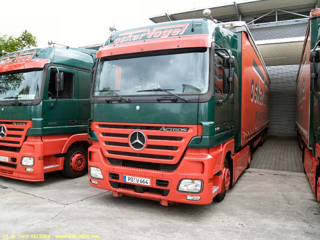 066-MB-Actros-1846-MP2-Vogel-040406.jpg