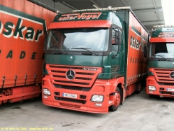 039-MB-Actros-2546-MP2-Vogel-040606
