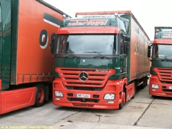 042-MB-Actros-1846-MP2-Vogel-040606