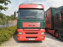 107-MAN-TGA-18460-XXL-Vogel-040406