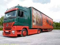 119-MB-Actros-1846-MP2-Vogel-040406