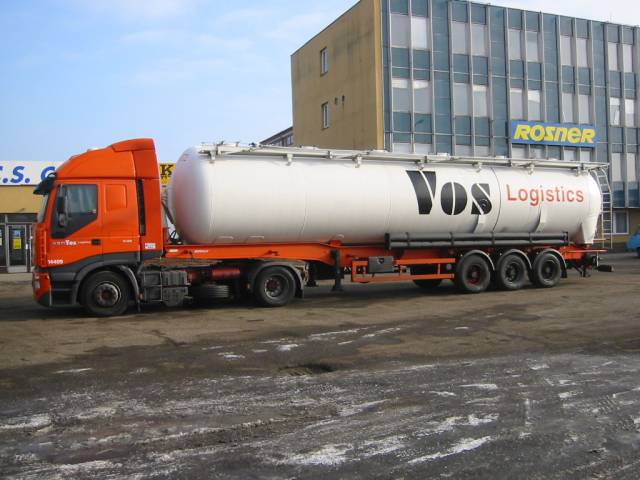 Iveco-Stralis-AS-440S43-Vos-Vaclavik-220305-01.jpg - K. Vaclavik