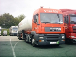 MAN-TGA-LX-Vos-Rolf-061004-1