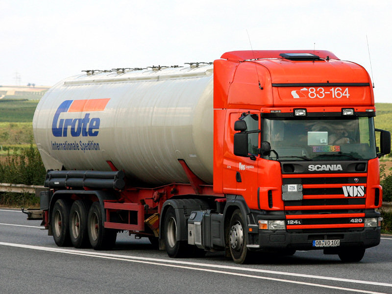 Scania-124-L-420-Vos-Ackermans-311007-02.jpg - Noud Ackermans