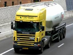 Scania-124-G-420-Vos-Ackermans-311007-07