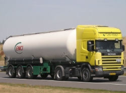 Scania-124-G-420-Vos-Elskamp-010207-01