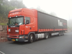 Scania-124-L-420-Vos-Holz-120907-02