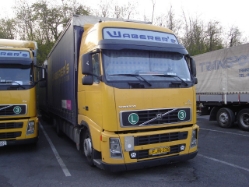 Volvo-FH12-460-Waberers-Tamas-Halasz-200407-01
