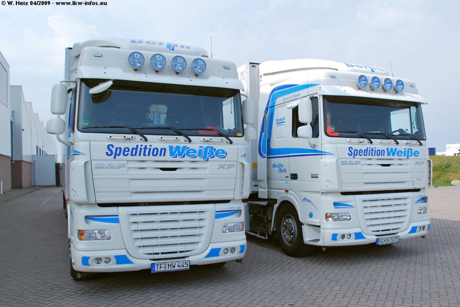 DAF-XF-105460-Weisse-110409-014.jpg