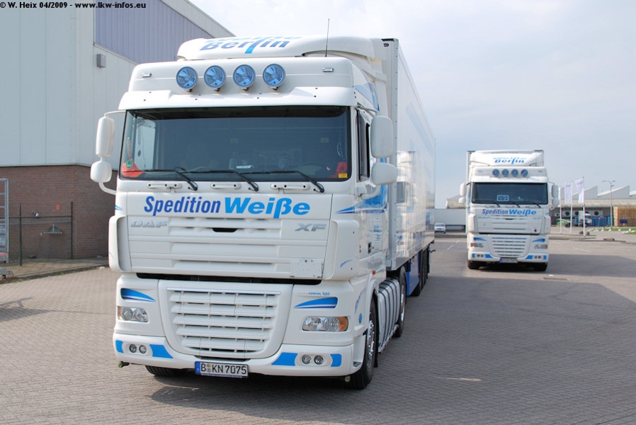 DAF-XF-105460-Weisse-110409-029.jpg