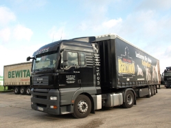 MAN-TGA-18400-XLX-Westrans-Voss-130708-03