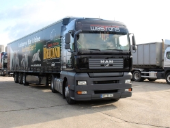 MAN-TGA-18400-XLX-Westrans-Voss-130708-04