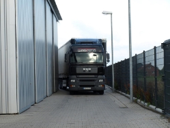 MAN-TGA-18400-XLX-Westrans-Voss-130708-06