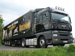 MAN-TGA-18400-XLX-Westrans-Voss-150709-04