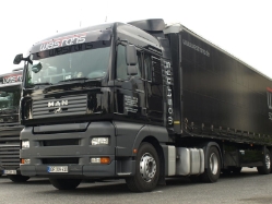MAN-TGA-18400-XLX-Westrans-Voss-150709-11
