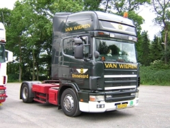 Scania-124-L-400-vWieren-Iden-140406-01