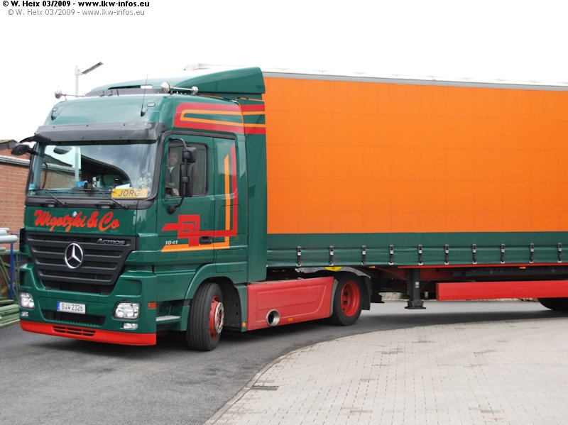 MB-Actros-MP2-1841-Wigotzki-090309-03.jpg