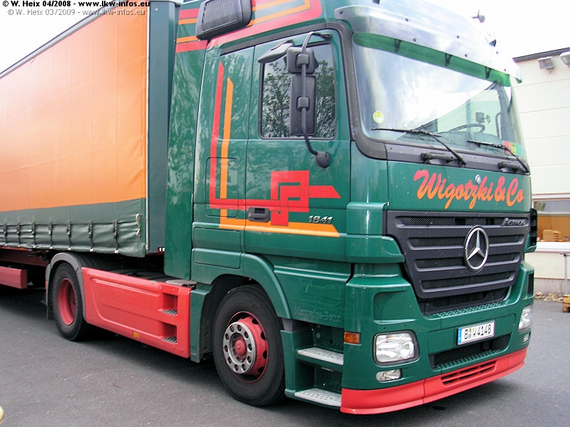 MB-Actros-MP2-1841-Wigotzki-280408-01.jpg