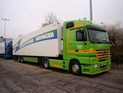 MB-Actros-1848-MP2-KUEKOSZ-Zingg-(Peterlin)