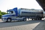20160101-94-164-Hauber-00085.jpg