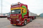 20160101-New-R-V8-00051.jpg