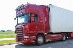 20160101-New-R-V8-00087.jpg