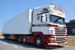20160101-New-R-V8-00097.jpg