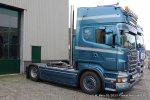 20160101-New-R-V8-00219.jpg