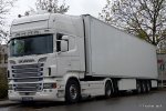 20160101-New-R-V8-00331.jpg