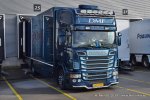 20160101-New-R-V8-00510.jpg