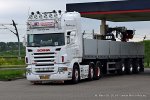 20160101-R-V8-00245.jpg
