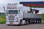 20160101-R-V8-00246.jpg