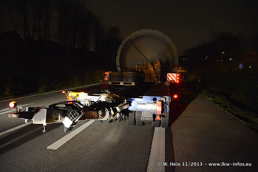 Hegmann-Transit-Niederfischbach-Krefeld-Nacht-2-20131127-037.jpg