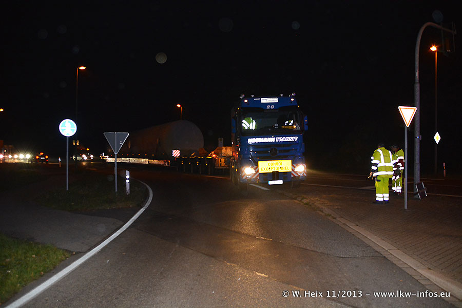 Hegmann-Transit-Niederfischbach-Krefeld-Nacht-2-20131127-084.jpg