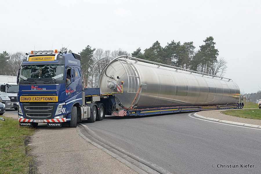 Maxtrans-vdWetering-Kiefer-20161014-00043.jpg