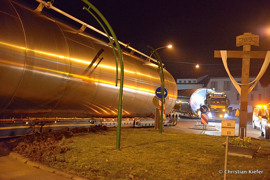 Maxtrans-vdWetering-Kiefer-20161014-00092.jpg
