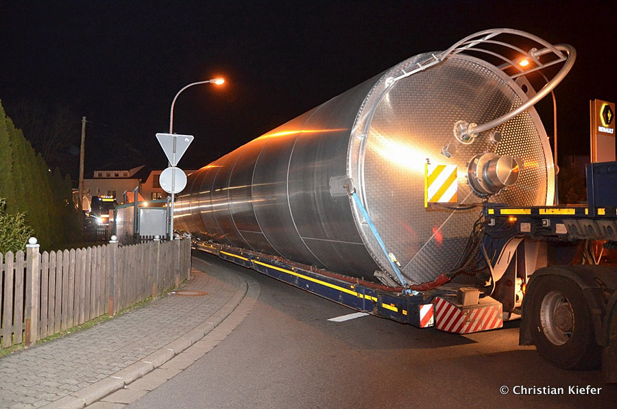 Maxtrans-vdWetering-Kiefer-20161014-00104.jpg